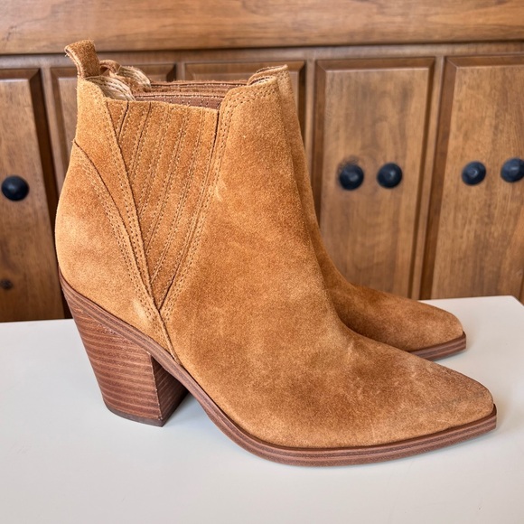 NEW! MARC FISHER‎ Gadri Pointed Toe Leather Ankle Bootie (Size 6.5M) - Picture 1 of 7